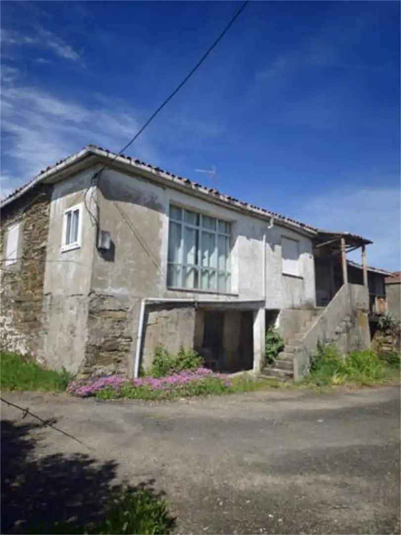 Vista exterior de Casa o chalet en venta en Riós