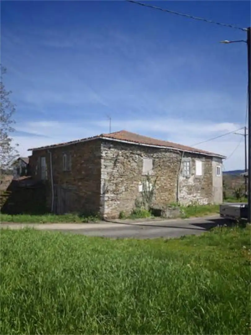 Vista exterior de Casa o chalet en venta en Riós