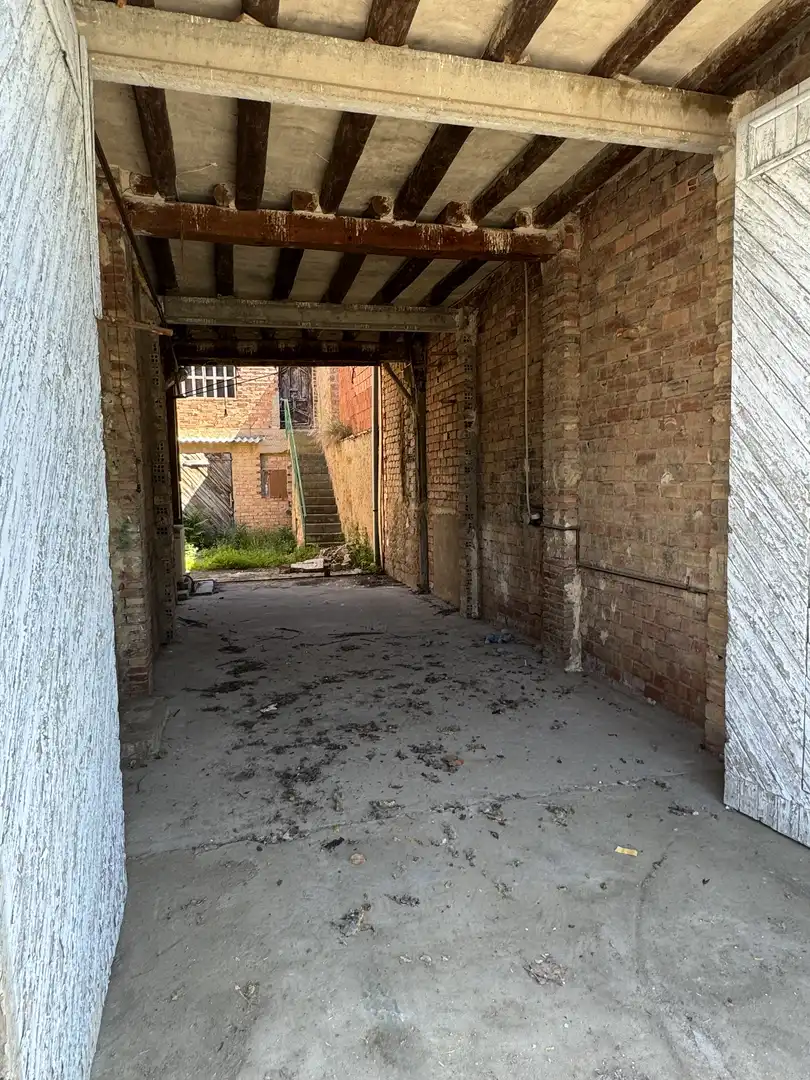 Casa adosada en venda a Calle Miguel Servet, 17, Gallur Casa adosada en venda en Gallur amb Calefacció, Jardí privat i Traster