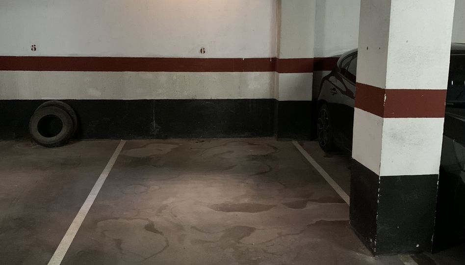Garaje de alquiler en Carrer de Pere Montsoriu, 11, Beteró, Valencia Capital - imagen 1 Foto 1 de Garaje de alquiler en Carrer de Pere Montsoriu, 11, Beteró, Valencia Capital