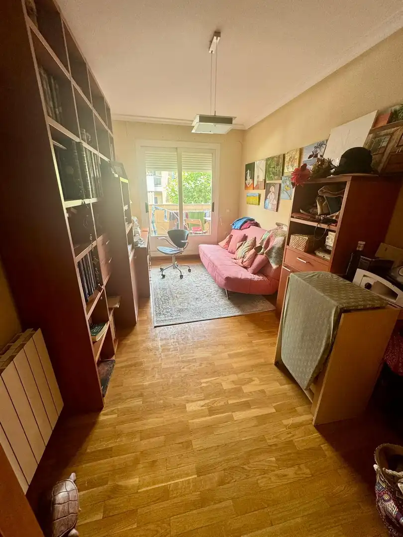 Schlafzimmer von Wohnung zum Verkauf in Cáceres Capital mit Klimaanlage, Terrasse und Schwimmbad