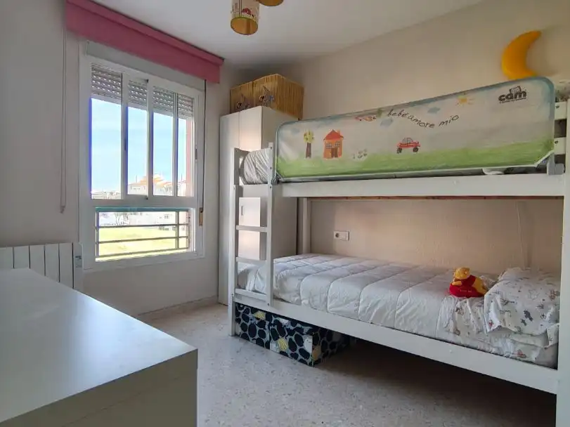 Wohnung zum Verkauf in Calle Hermes, 10, El Cónsul - Ciudad Universitaria - El Romeral Schlafzimmer von Wohnung zum Verkauf in Málaga Capital mit Klimaanlage, Schwimmbad und Balkon