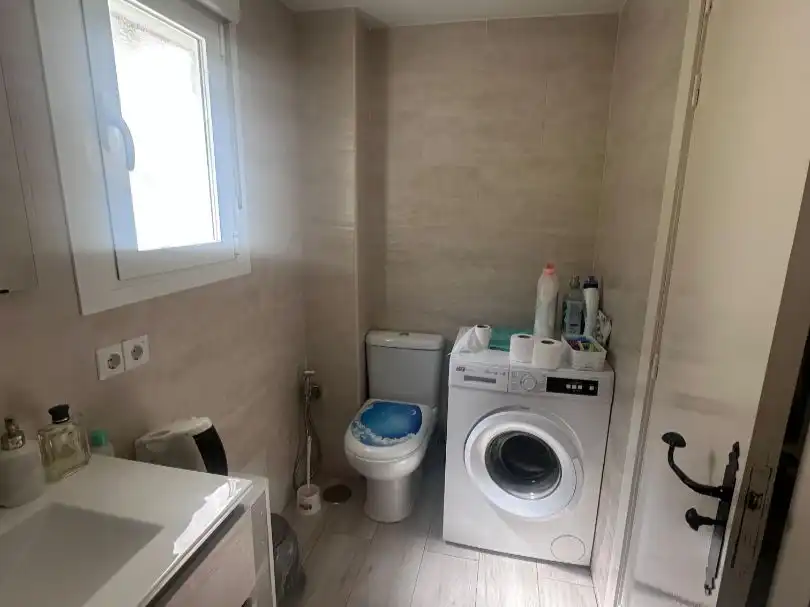Baño de Apartamento en venta en San Martín de Valdeiglesias con Calefacción, Piscina y Amueblado