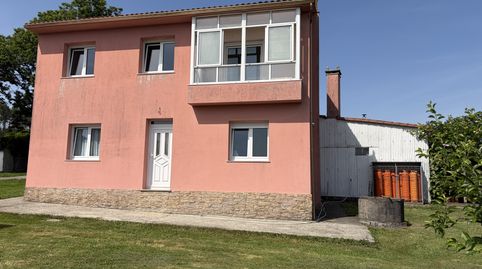 Casa adosada en venta en Lugar Vilar de Arriba, 10, Oroso, A Coruña - imagen 2 Foto 2 de Casa adosada en venta en Lugar Vilar de Arriba, 10, Oroso, A Coruña