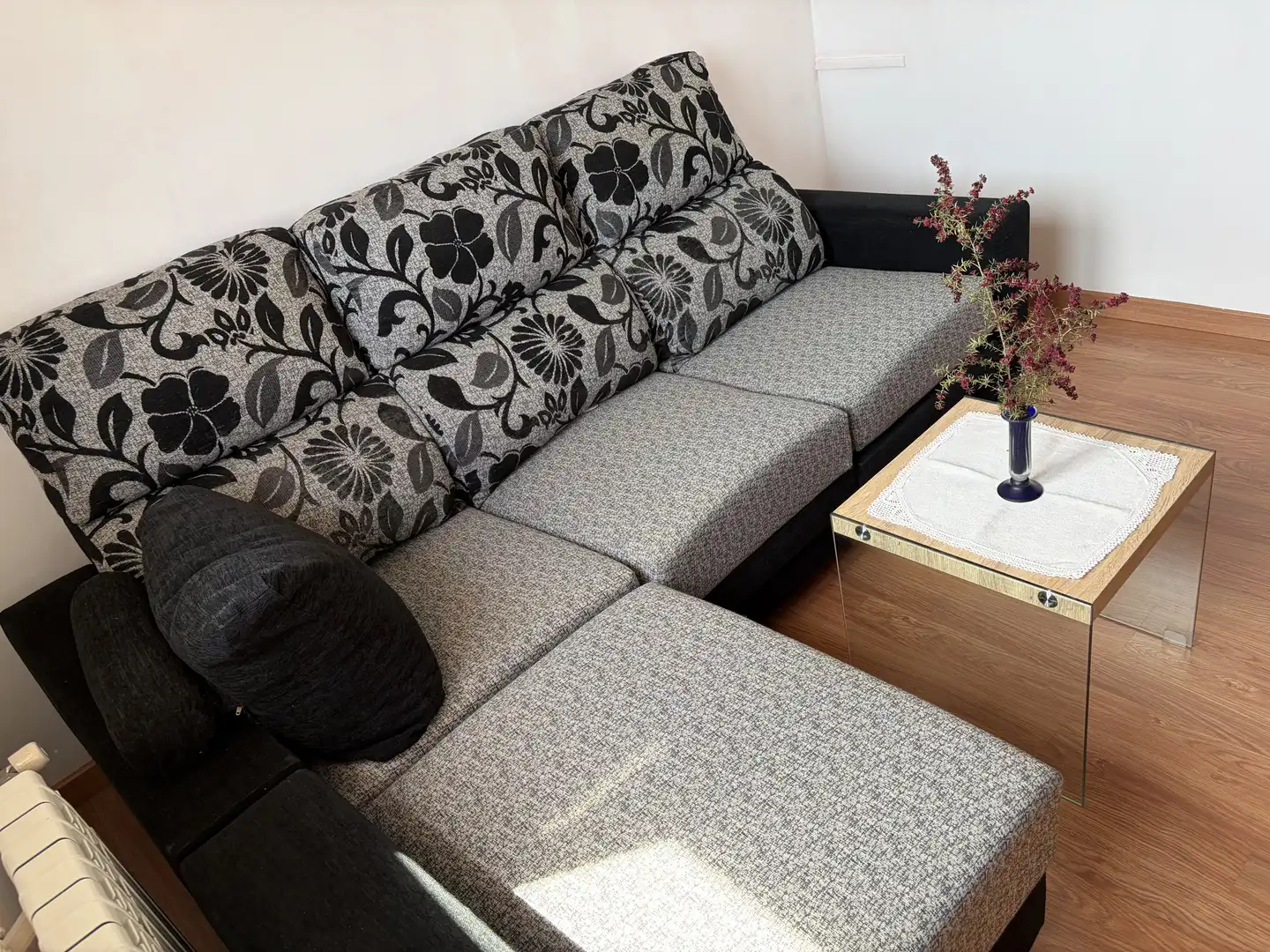 Casa adosada en venta en Lugar Vilar de Arriba, 10, Oroso Sala de estar de Casa adosada en venta en Oroso con Calefacción, Jardín privado y Parquet