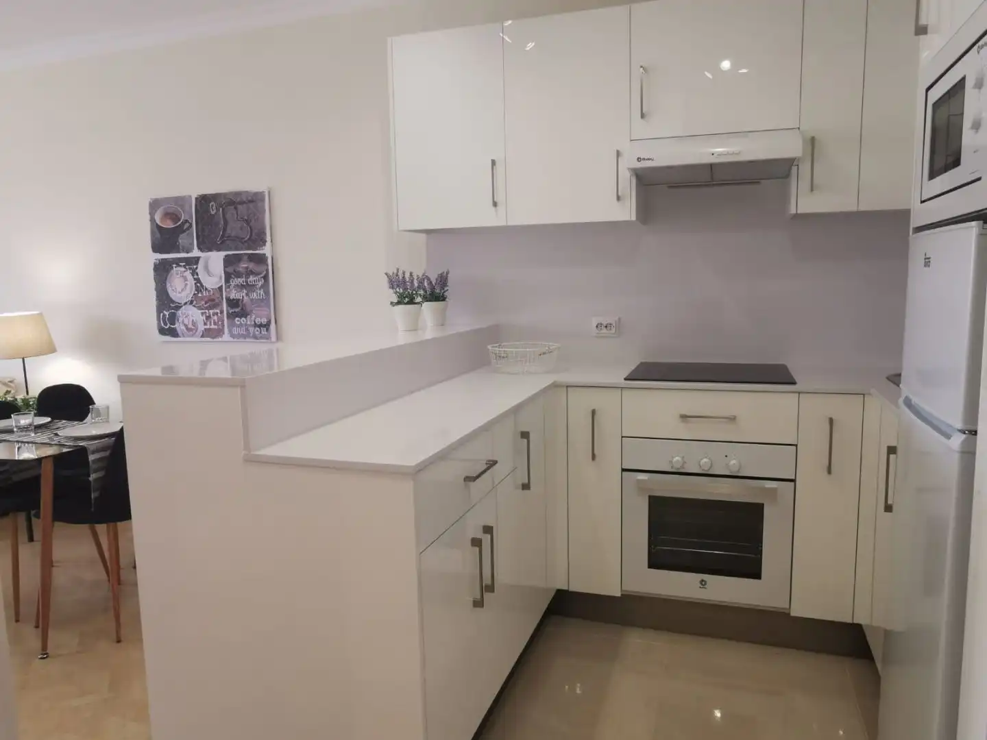 Wohnung zur Miete in Calle Bélgica, 54, San Antonio - Las Arenas Wohnung zur Miete in Calle Bélgica, 54, San Antonio - Las Arenas
