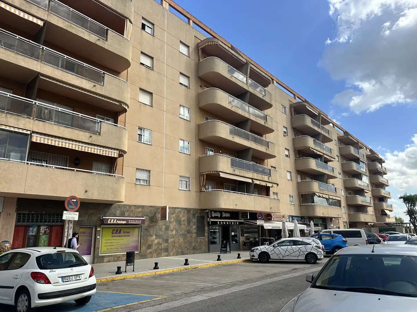 Piso en venta en Avenida Clara Campoamor, 12, Barrio Alto Vista exterior de Piso en venta en San Juan de Aznalfarache con Aire acondicionado, Terraza y Piscina