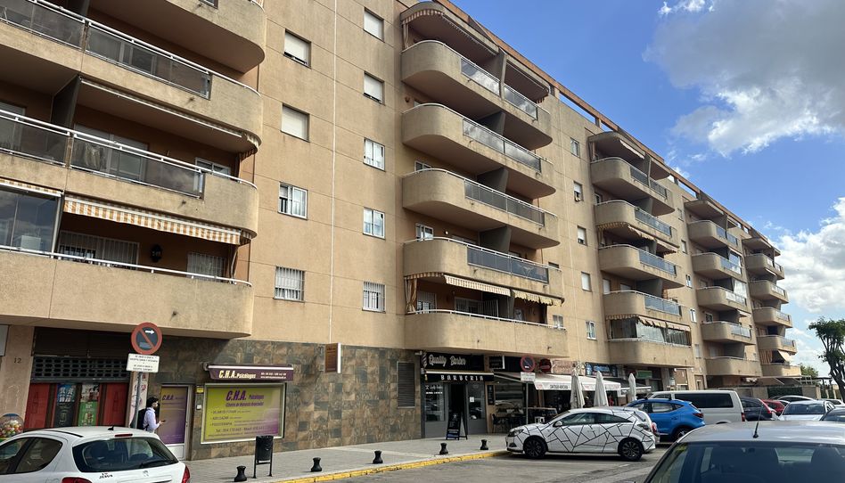 Piso en venta en Avenida Clara Campoamor, 12, Barrio Alto, San Juan de Aznalfarache - imagen 1 Foto 1 de Piso en venta en Avenida Clara Campoamor, 12, Barrio Alto, San Juan de Aznalfarache