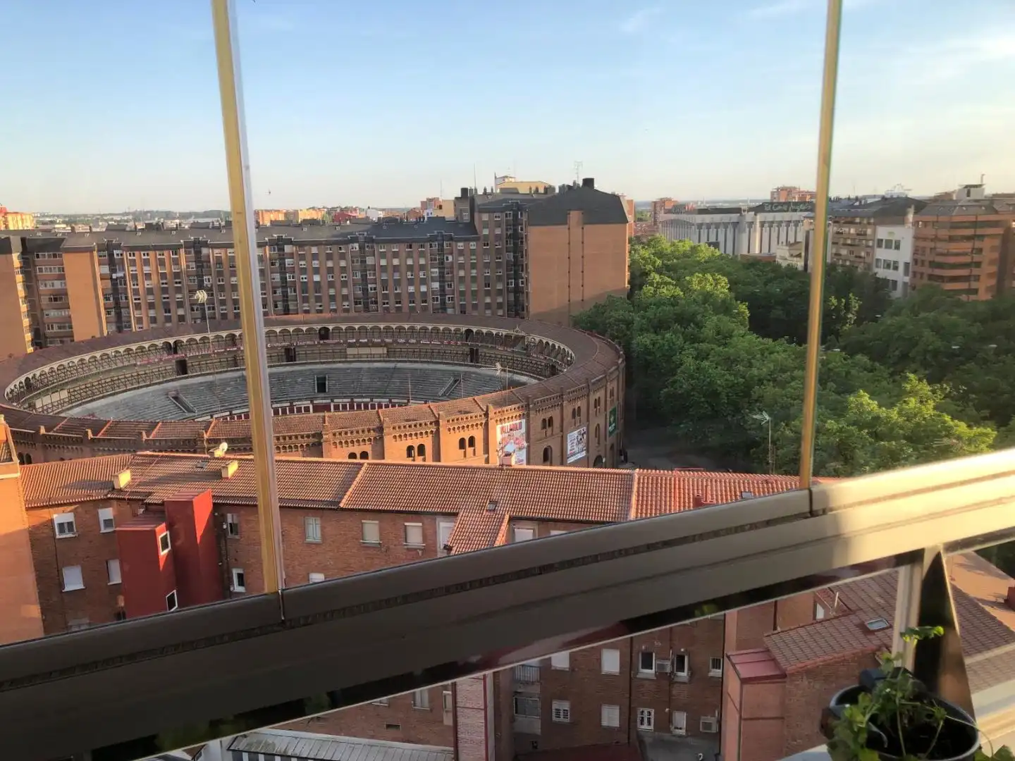 Exterior view of Flat for rent in Valladolid  with Heating, Parquet flooring and Furnished