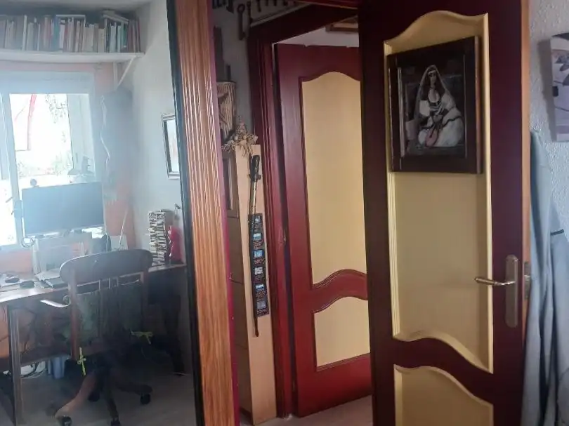 Piso en venta en Calle Tunja, 12, Pinar del Rey Piso en venta en Madrid con Calefacción, Terraza y Trastero