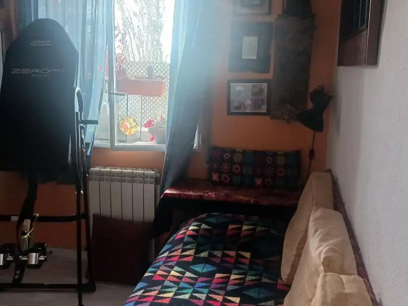 Piso en venta en Calle Tunja, 12, Pinar del Rey Habitación de Piso en venta en Madrid con Calefacción, Terraza y Trastero