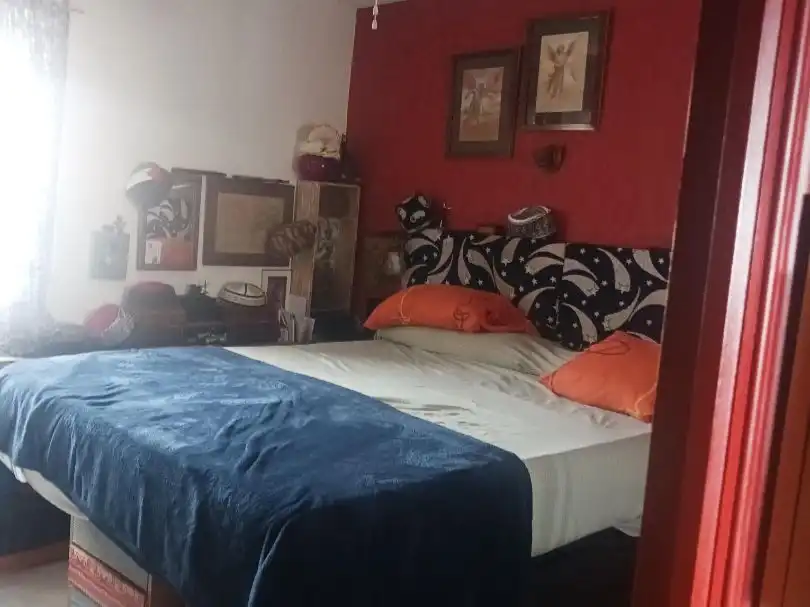 Piso en venta en Calle Tunja, 12, Pinar del Rey Habitación de Piso en venta en Madrid con Calefacción, Terraza y Trastero
