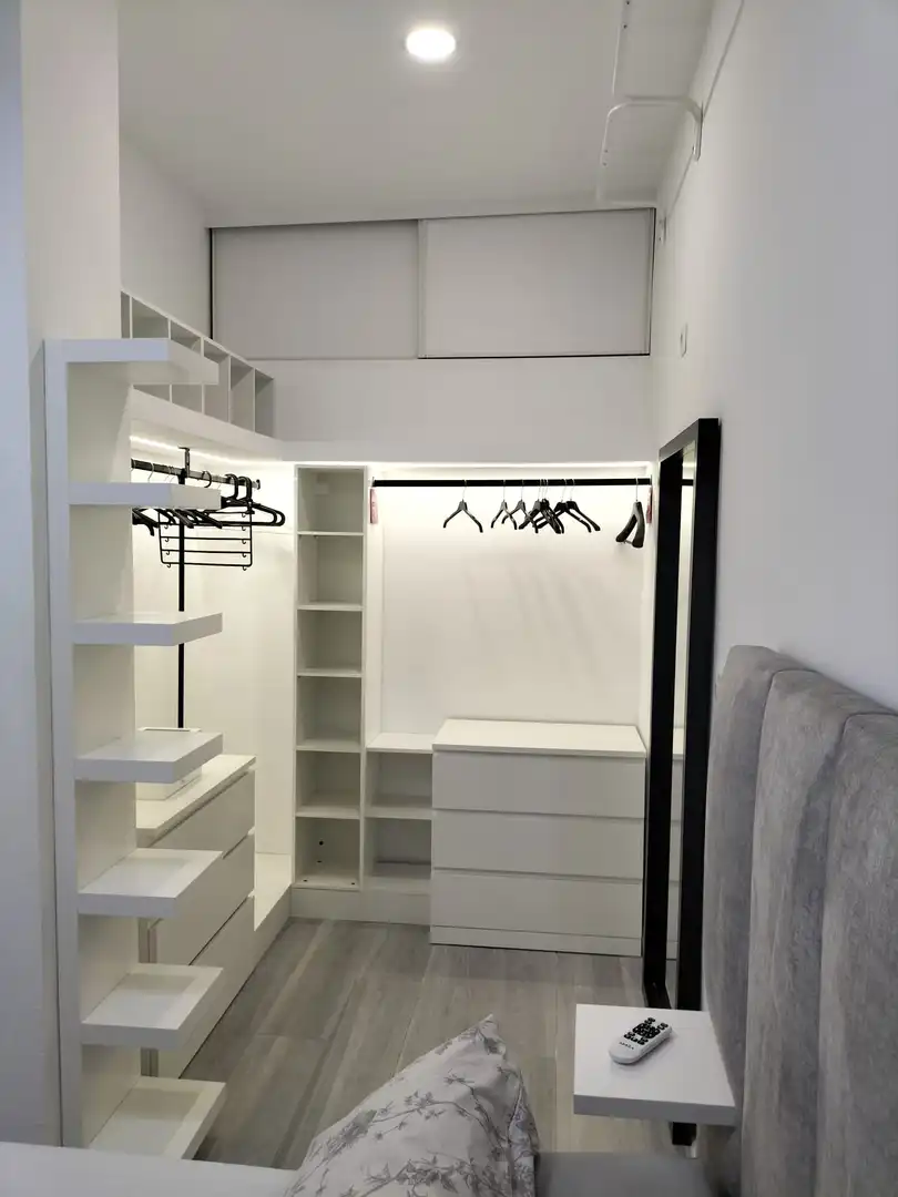 Apartments for sale in Calle Gruta de Las Maravillas, 29, Urbadiez - Entrepuentes Bedroom of Apartments for sale in Sevilla with Air Conditioner and Furnished