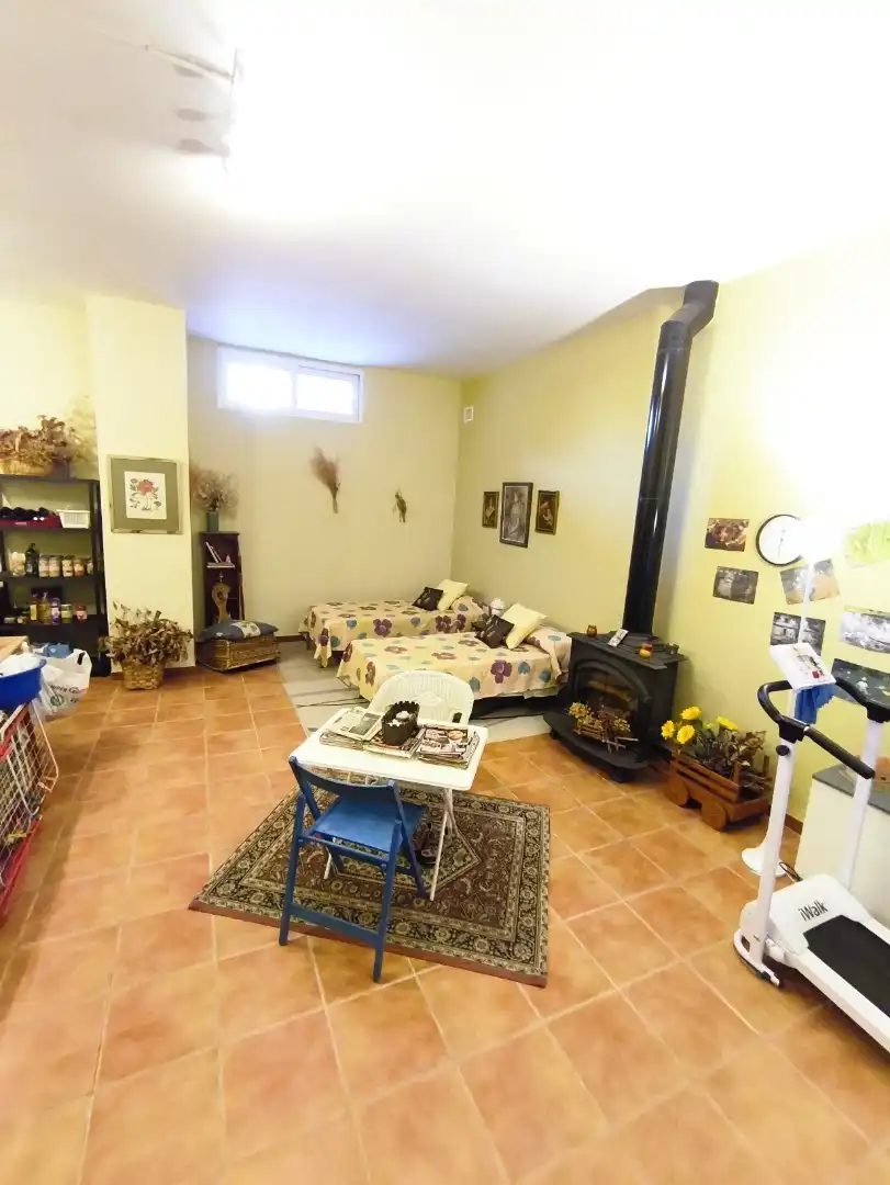 Casa adosada en venda a Calle del Enebro, 5, Fresnedillas de la Oliva Casa adosada en venda en Fresnedillas de la Oliva amb Calefacció, Jardí privat i Terrassa