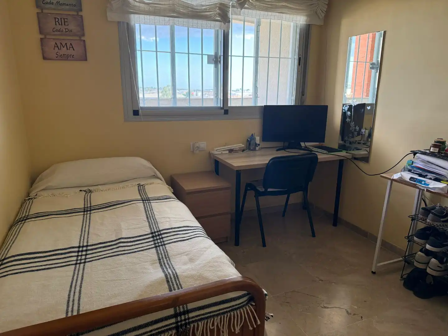 Room in Calle Ares, 6, Bellavista Room in Calle Ares, 6, Bellavista