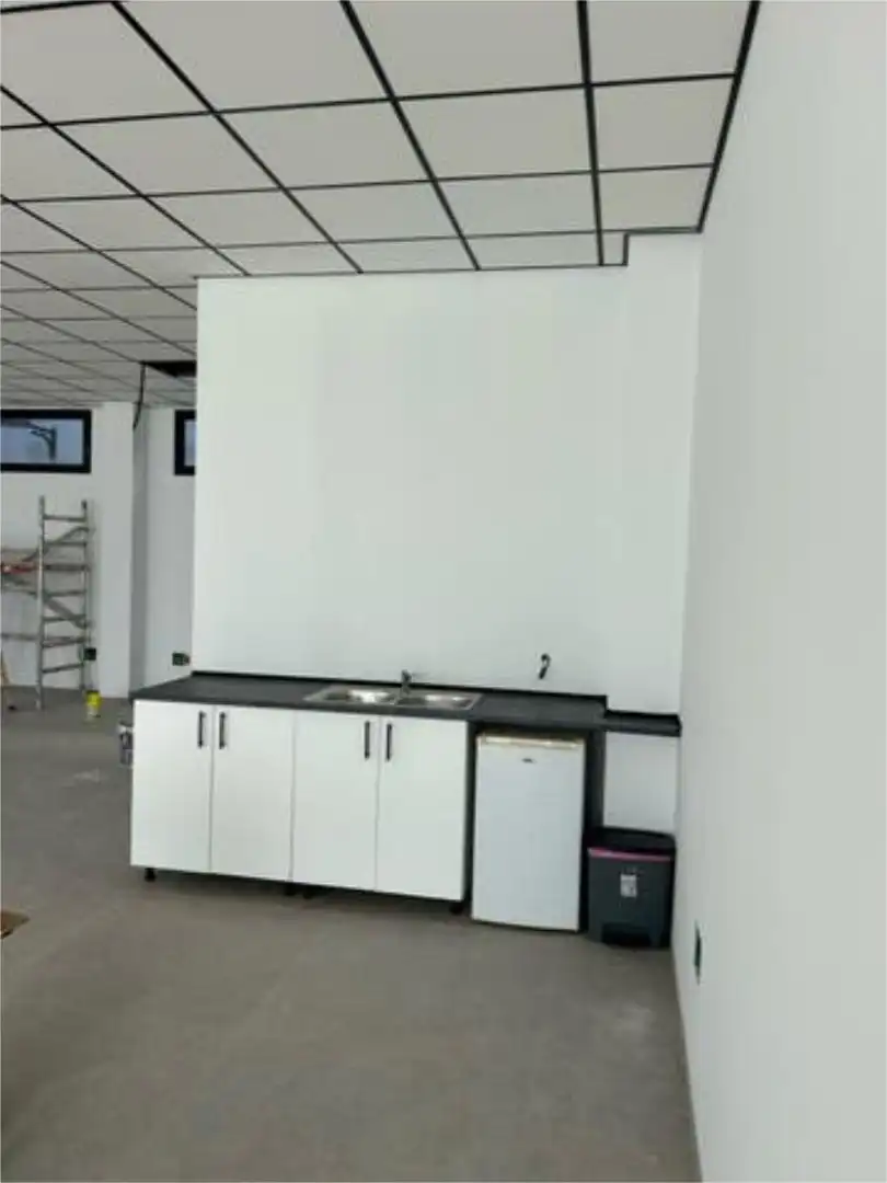 Oficina de alquiler en Centro - Ambulatorio Cocina de Oficina de alquiler en Paiporta
