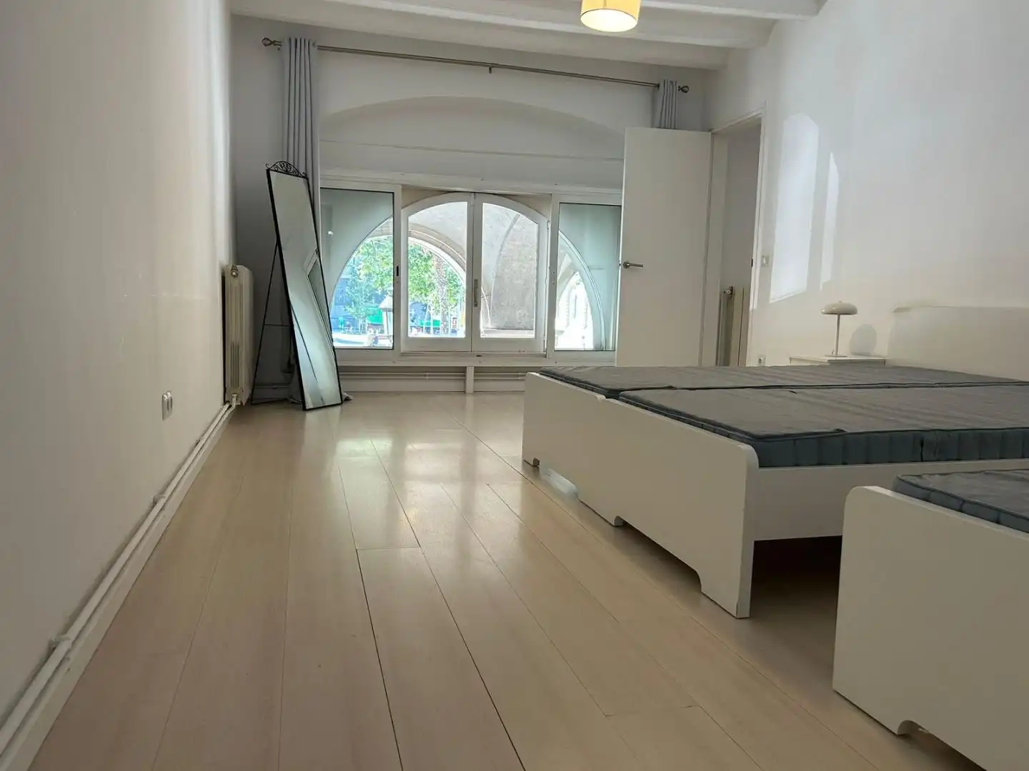 Wohnung zum Verkauf in Pas de Sota Muralla, 11, Sant Pere, Sta. Caterina i la Ribera Schlafzimmer von Wohnung zum Verkauf in Barcelona Capital mit Klimaanlage