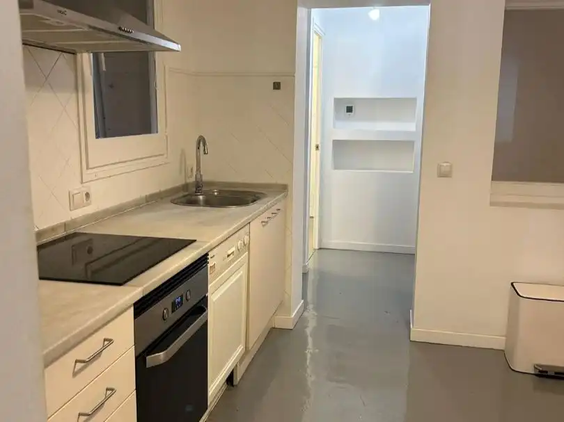 Wohnung zum Verkauf in Pas de Sota Muralla, 11, Sant Pere, Sta. Caterina i la Ribera Küche von Wohnung zum Verkauf in Barcelona Capital mit Klimaanlage