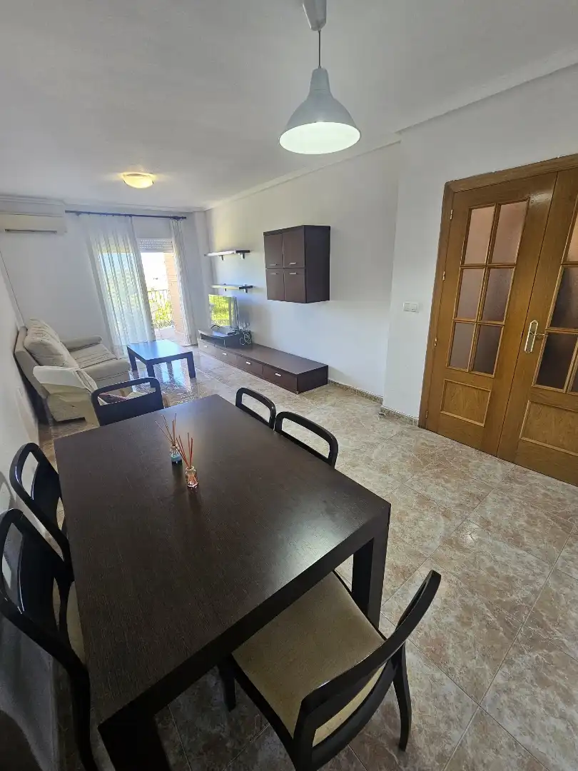 Piso de alquiler en Calle Altea, 11, Pilar de la Horadada ciudad Sala de estar de Piso de alquiler en Pilar de la Horadada con Aire acondicionado, Terraza y Amueblado