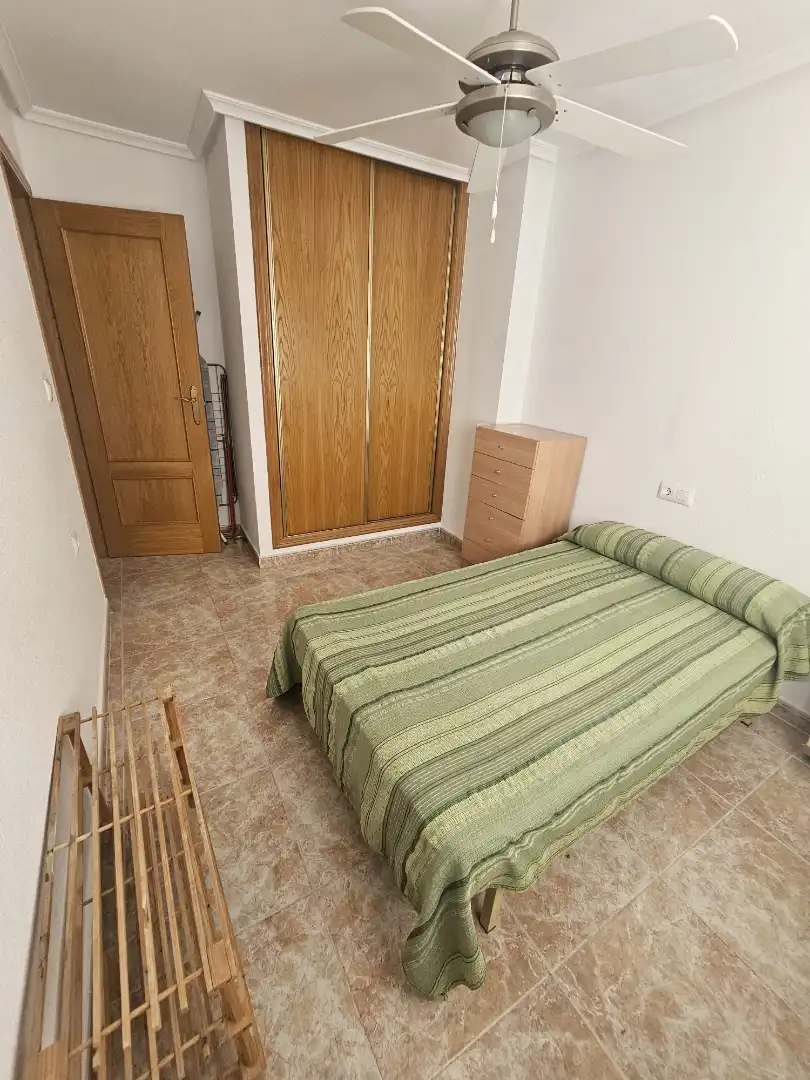 Piso de alquiler en Calle Altea, 11, Pilar de la Horadada ciudad Habitación de Piso de alquiler en Pilar de la Horadada con Aire acondicionado, Terraza y Amueblado