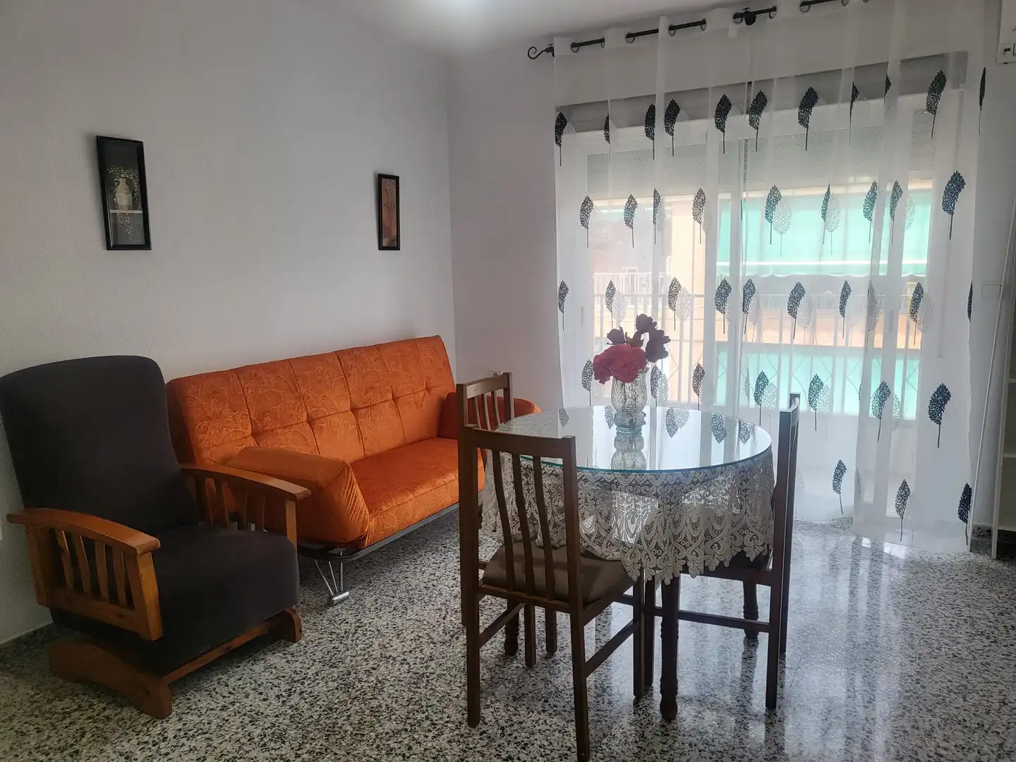 Flat for rent in Avenida de Virgilio, 13, Cerrillo de Maracena - Periodistas Living room of Flat for rent in Granada with Air Conditioner, Furnished and Balcony