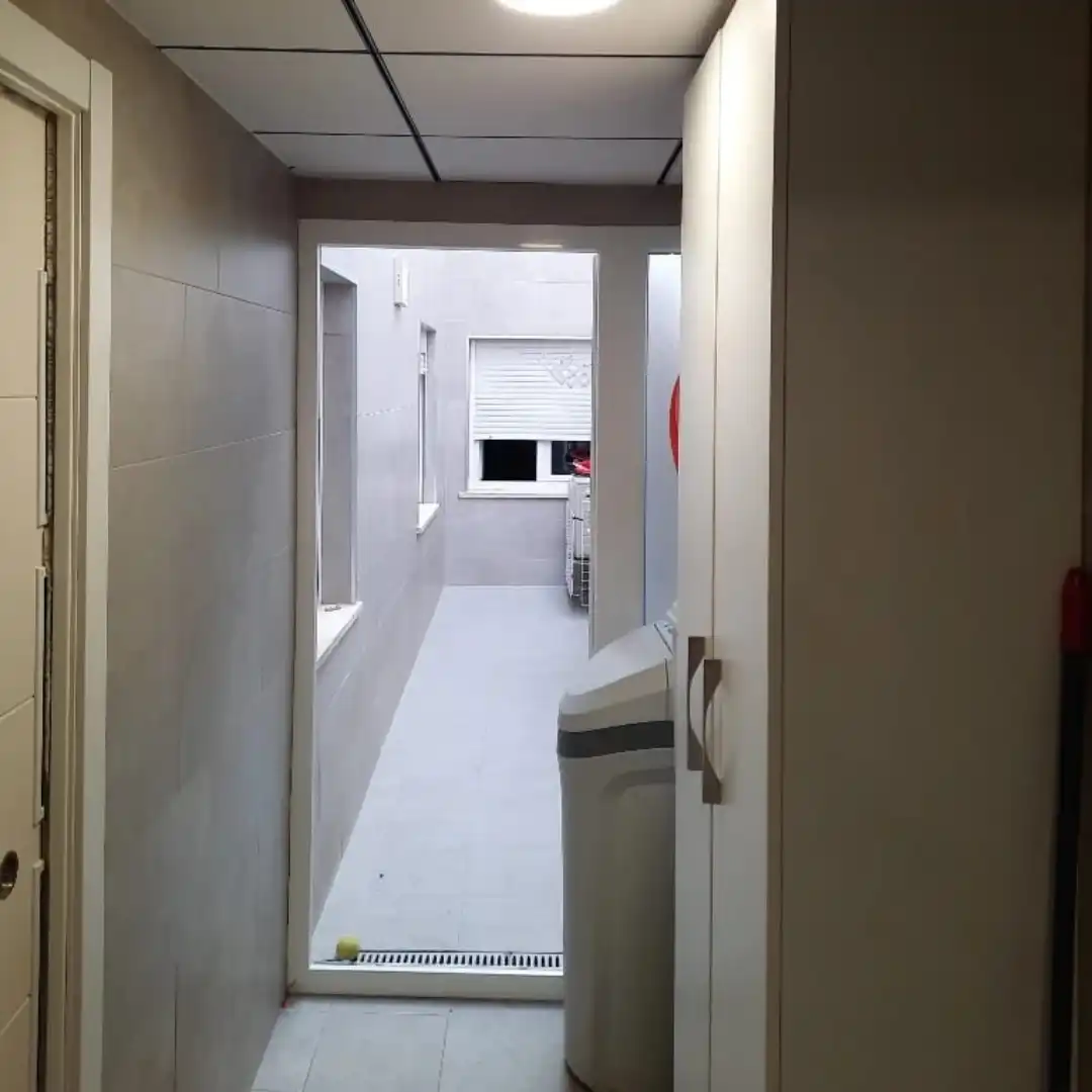 Wohnung zum Verkauf in Biar mit Klimaanlage
