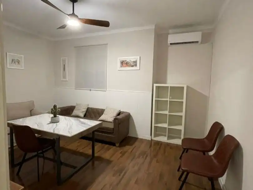 Flat for rent in Calle Linares, 6, Avda de Madrid - Pº de la Estación Flat for rent in Jaén with Air Conditioner, Parquet flooring and Furnished