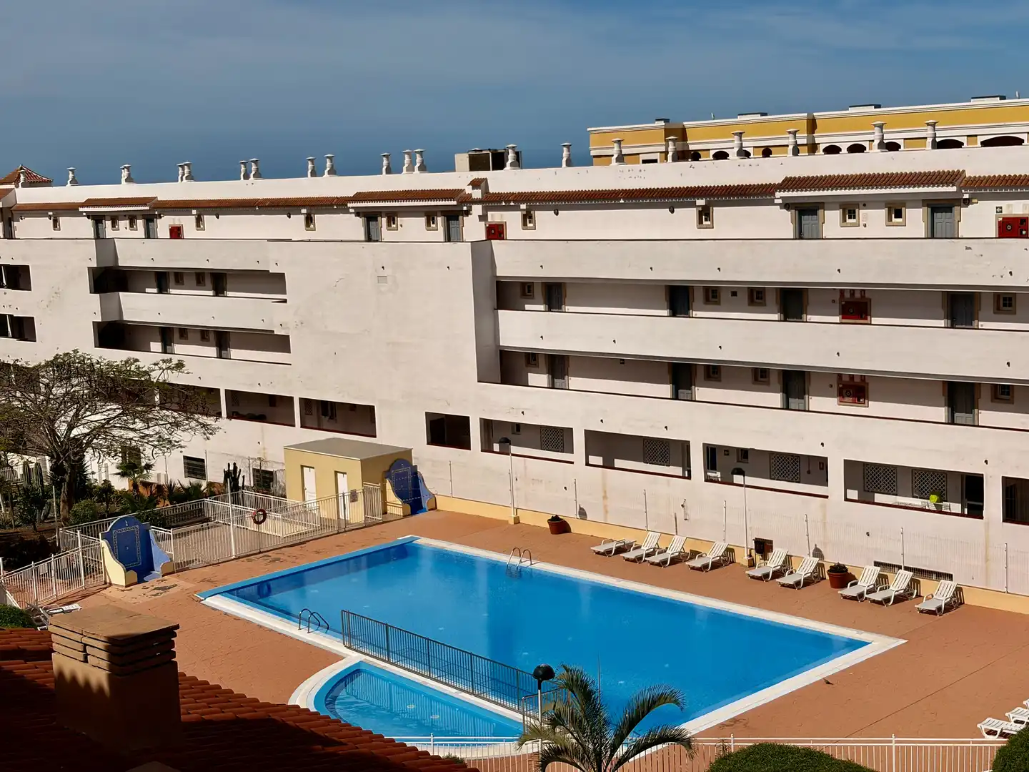 Maisonette zum Verkauf in Calle Helsinki, 4, Playa del Duque Schwimmbecken von Maisonette zum Verkauf in Adeje mit Klimaanlage, Heizung und Privatgarten