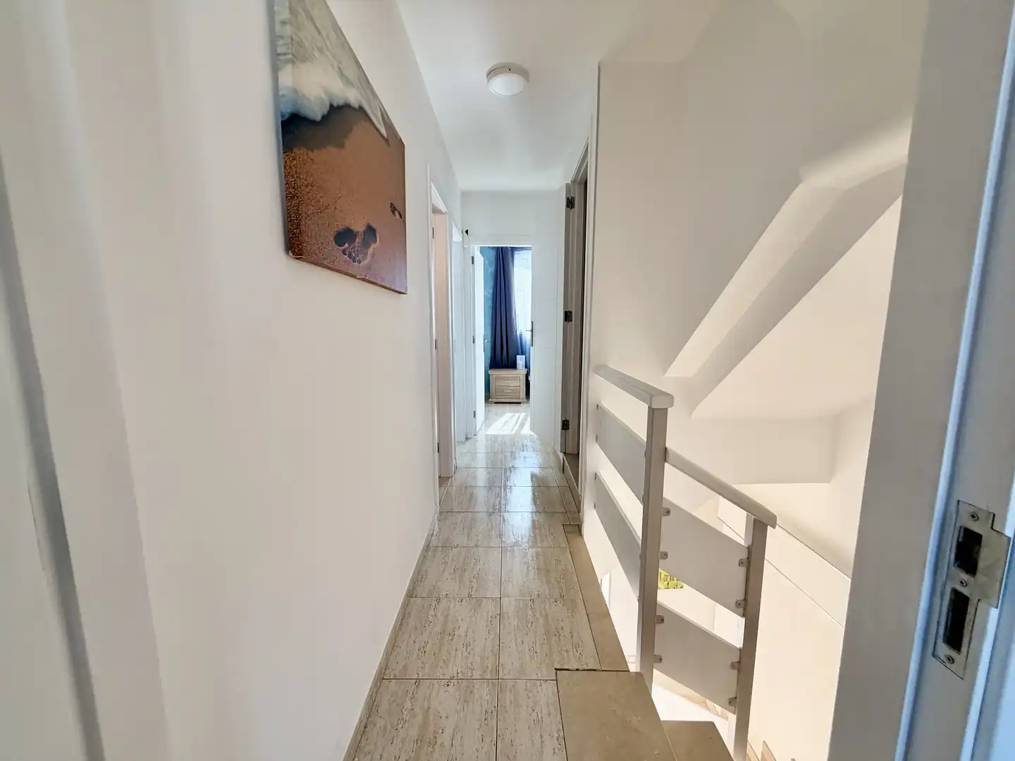 Maisonette zum Verkauf in Calle Helsinki, 4, Playa del Duque Maisonette zum Verkauf in Adeje mit Klimaanlage, Heizung und Privatgarten