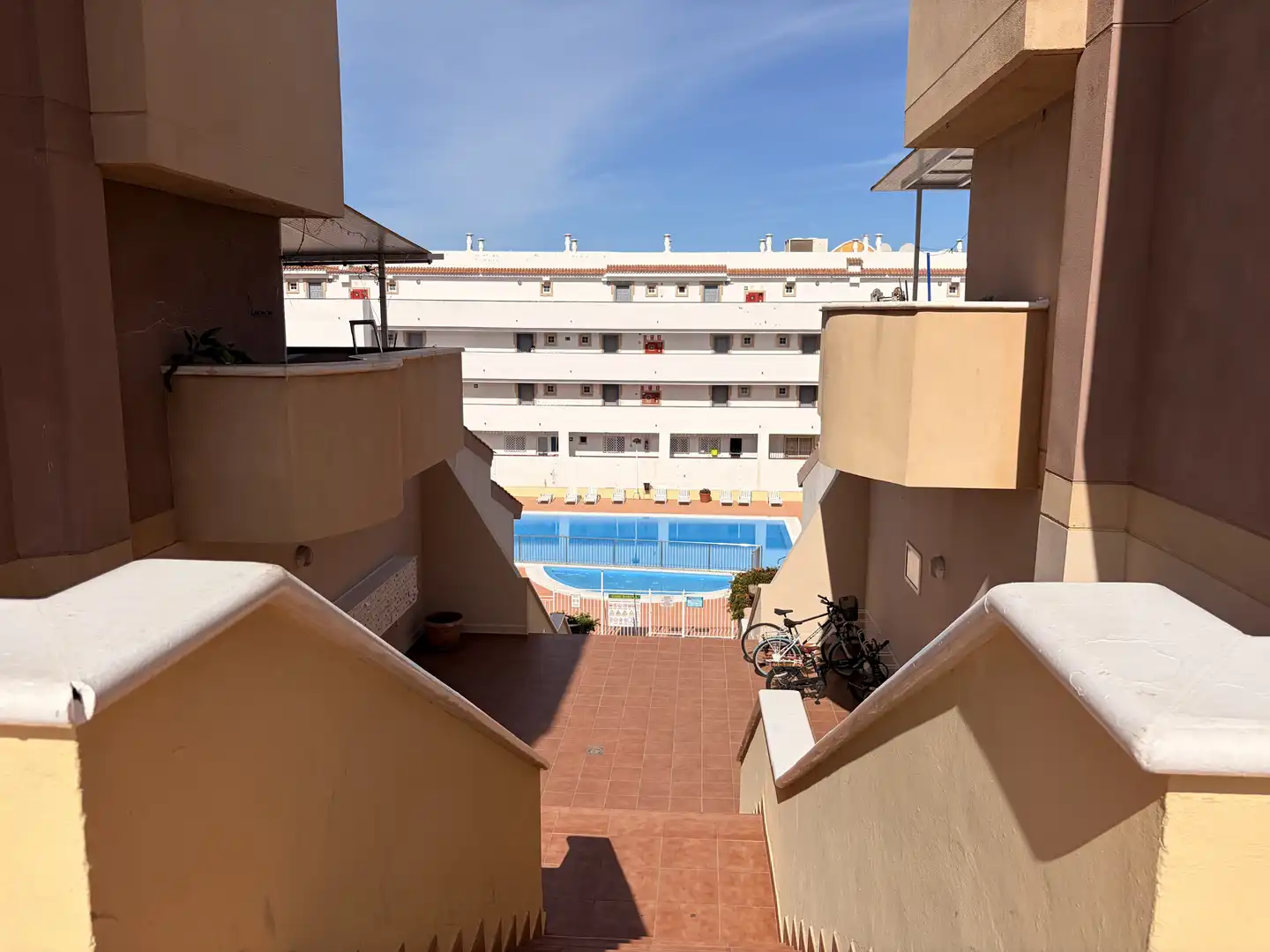 Maisonette zum Verkauf in Calle Helsinki, 4, Playa del Duque Schwimmbecken von Maisonette zum Verkauf in Adeje mit Klimaanlage, Heizung und Privatgarten