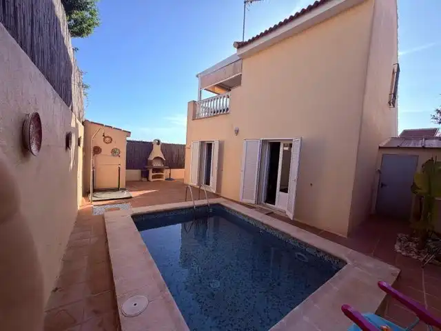 Casa o chalet en venta en Calle Los Naranjos, 1, Fuente de Piedra Piscina de Casa o chalet en venta en Fuente de Piedra con Aire acondicionado, Jardín privado y Terraza