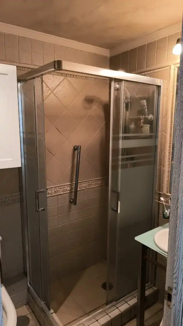 Wohnung zur Miete in Calle de Alonso Heredia, 29, Guindalera Badezimmer von Wohnung zur Miete in Madrid Capital mit Klimaanlage