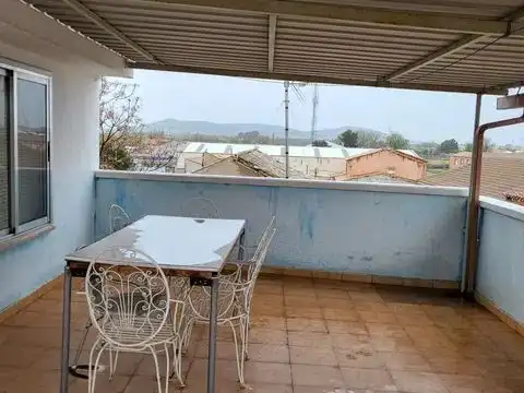 Einfamilien-Reihenhaus zum Verkauf in Calle Jardines, 1, Corral de Almaguer Terrasse von Einfamilien-Reihenhaus zum Verkauf in Corral de Almaguer mit Heizung, Terrasse und Möbliert