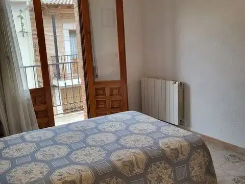 Einfamilien-Reihenhaus zum Verkauf in Calle Jardines, 1, Corral de Almaguer Schlafzimmer von Einfamilien-Reihenhaus zum Verkauf in Corral de Almaguer mit Heizung, Terrasse und Möbliert