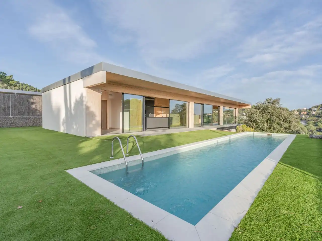 Casa o chalet de alquiler en Carrer del Poeta Maragall, 17, Matadepera Vista exterior de Casa o chalet de alquiler en Matadepera con Calefacción, Jardín privado y Parquet