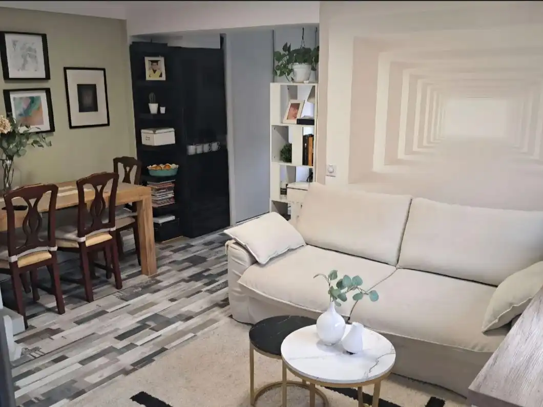 Living room of Flat for sale in Madrid  with Air Conditioner, Heating and Video intercom
