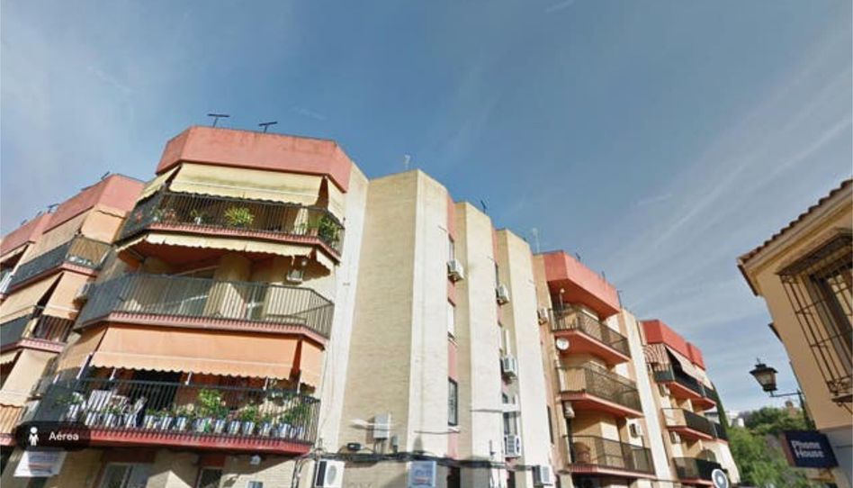 Flat for sale in La Paz, Alcalá de Guadaira - image 1 Photo 1 of Flat for sale in La Paz, Alcalá de Guadaira