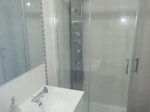 Duplexes for sale in Avenida Arenal, 37, Cabanas Bathroom of Duplexes for sale in Cabanas with Parquet flooring, Storage room and Furnished