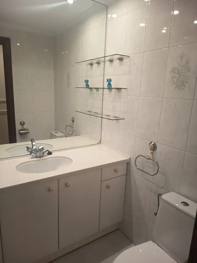 Wohnung zur Miete in Etorbidea Aita Lertxundi, 902, Orio Badezimmer von Wohnung zur Miete in Orio mit Heizung, Parkett und Abstellraum