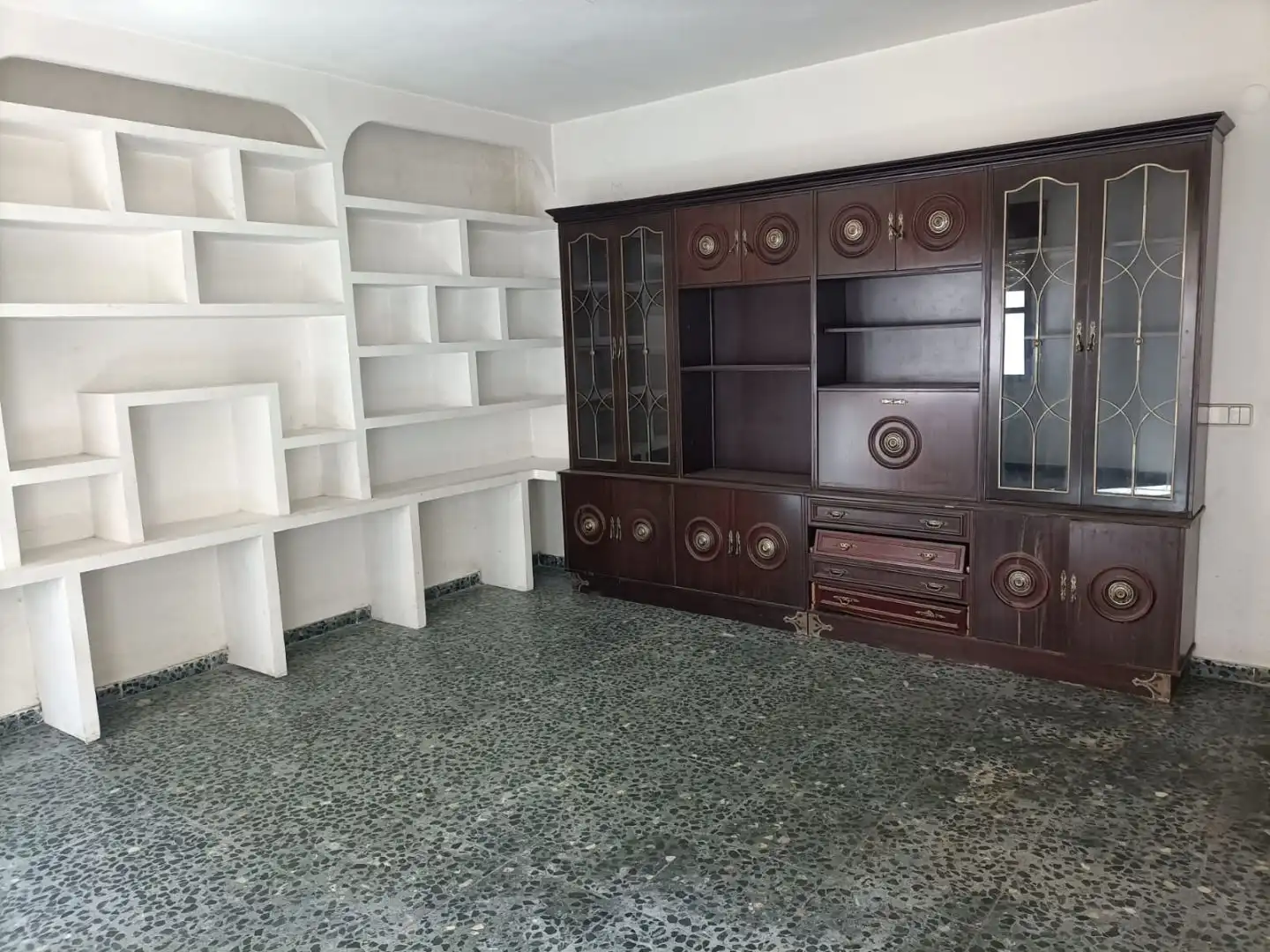 Pis en venda a Calle Antonio Pacheco, 5, Centro Sala d'estar de Pis en venda en Mérida amb Balcó