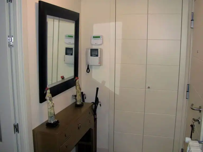 Wohnung zum Verkauf in Calle de Rafael Bergamín, 5, San Juan Bautista Badezimmer von Wohnung zum Verkauf in Madrid Capital mit Klimaanlage und Schwimmbad