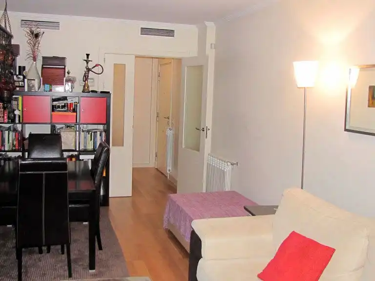 Wohnung zum Verkauf in Calle de Rafael Bergamín, 5, San Juan Bautista Schlafzimmer von Wohnung zum Verkauf in Madrid Capital mit Klimaanlage und Schwimmbad