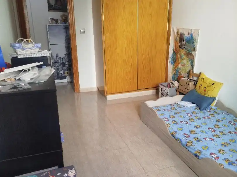 Piso en venta en Calle Maestro Manuel Serrano, 17, Almoradí Habitación de Piso en venta en Almoradí con Aire acondicionado, Trastero y Parking comunitario