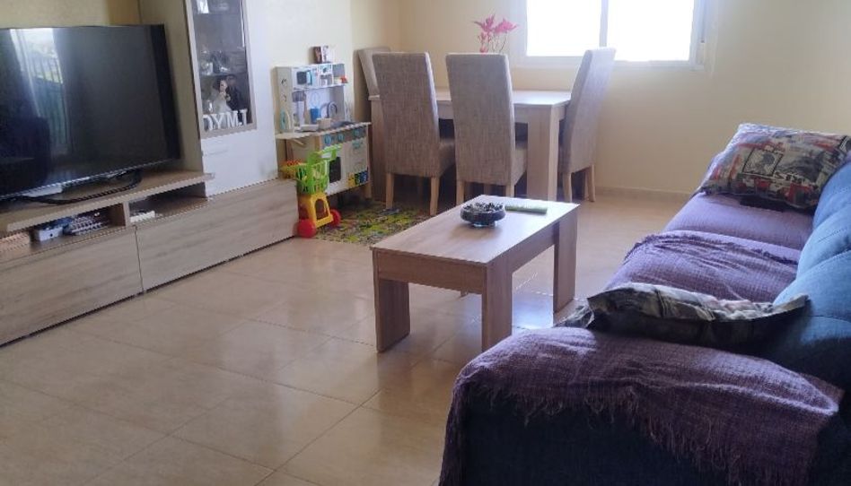 Piso en venta en Calle Maestro Manuel Serrano, 17, Almoradí, Alicante - imagen 1 Foto 1 de Piso en venta en Calle Maestro Manuel Serrano, 17, Almoradí, Alicante
