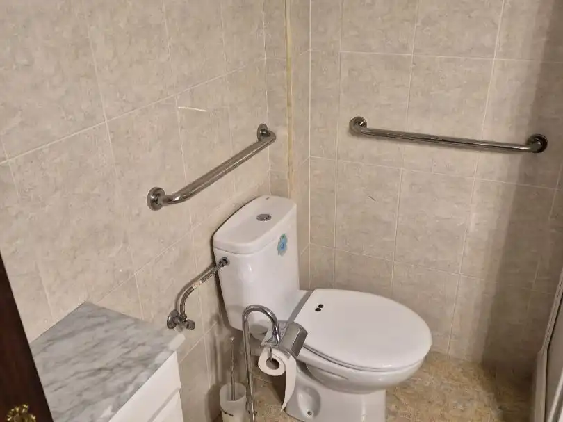 Badezimmer von Wohnung zum Verkauf in Valladolid mit Heizung, Terrasse und Möbliert