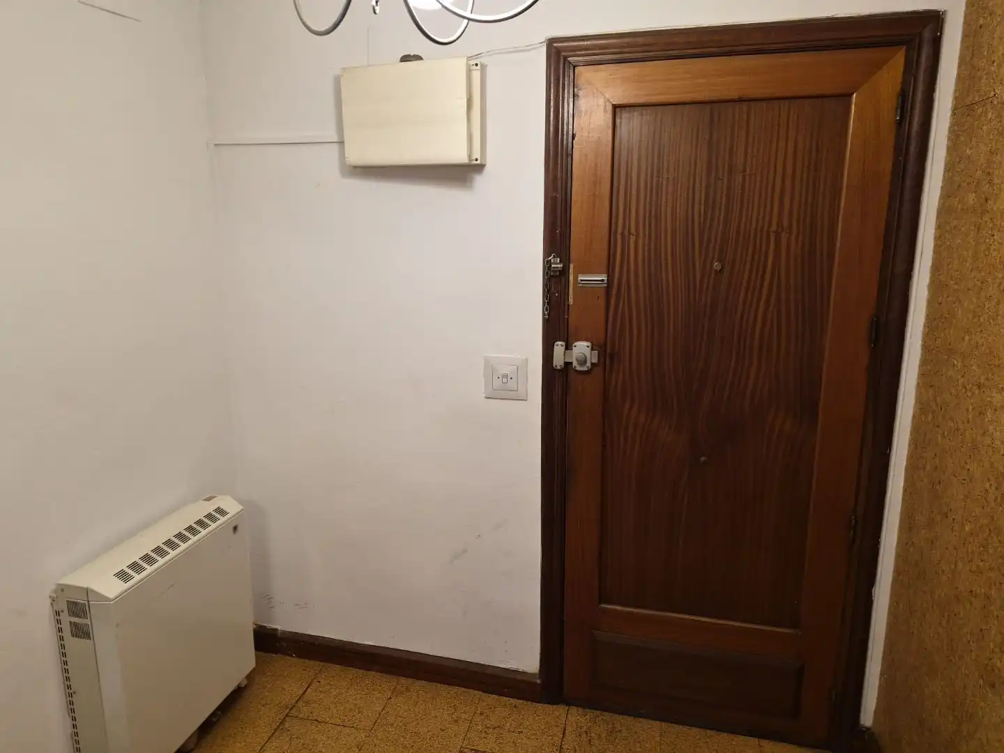 Wohnung zum Verkauf in Valladolid mit Heizung, Terrasse und Möbliert