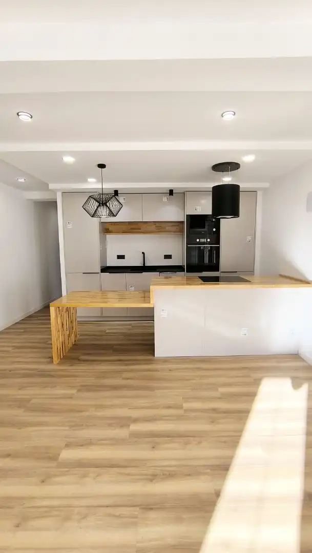 Piso en venta en Carrer de Gaspar Torrella, 9, Favara Cocina de Piso en venta en Valencia Capital
