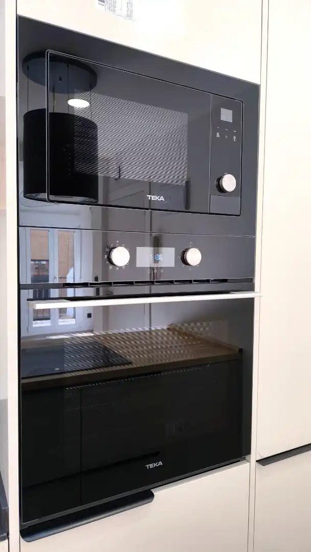 Piso en venta en Carrer de Gaspar Torrella, 9, Favara Cocina de Piso en venta en Valencia Capital