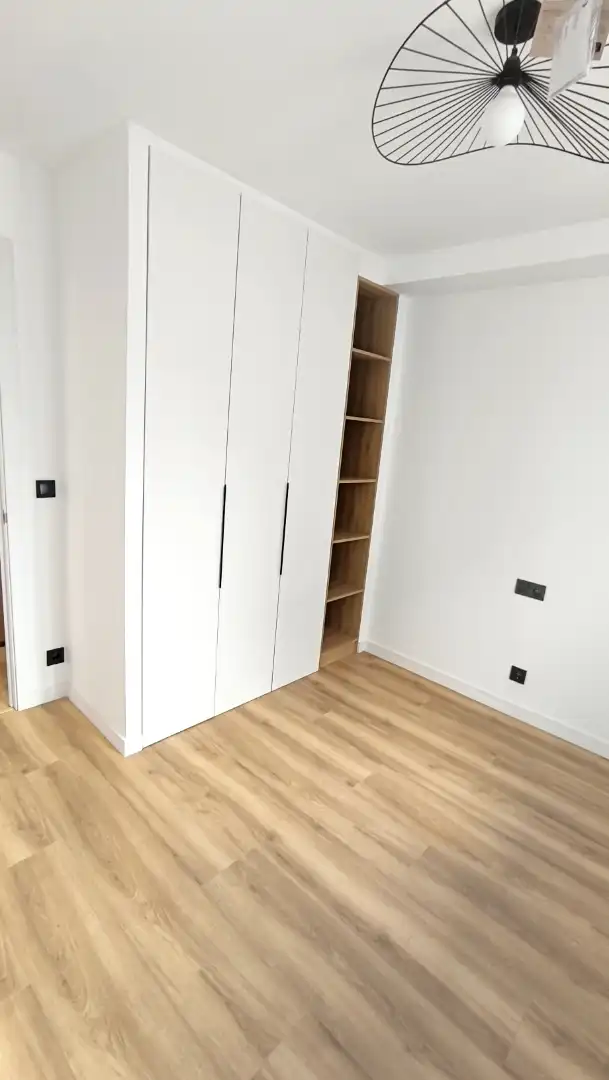 Piso en venta en Carrer de Gaspar Torrella, 9, Favara Habitación de Piso en venta en Valencia Capital