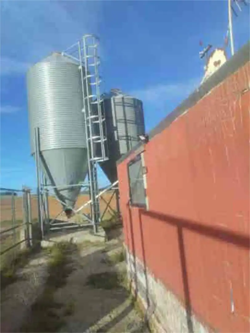 Exterior view of Industrial buildings for rent in León Capital 